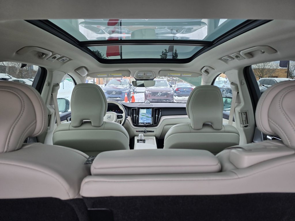 2022 Volvo XC60 INSCRIPTION-6