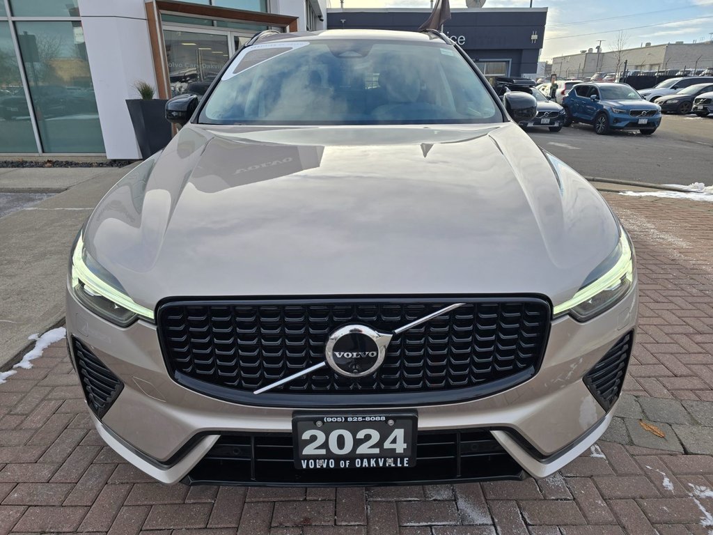 2024 Volvo XC60 PLUS DARK THEME-3