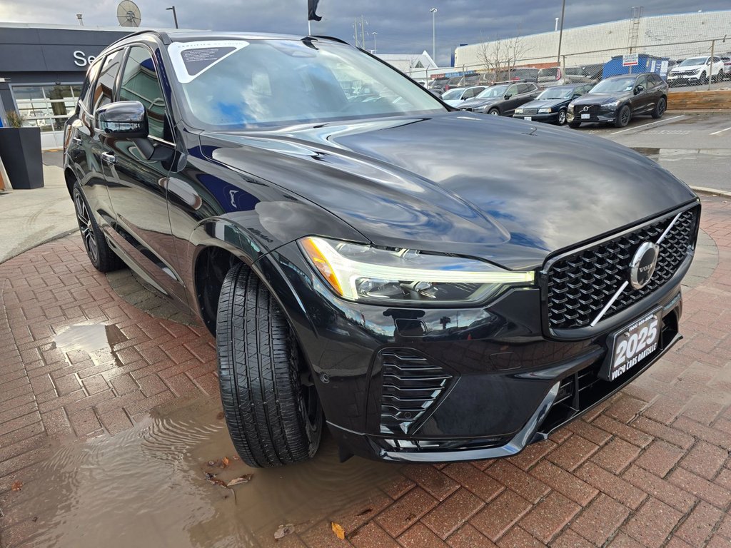 2025 Volvo XC60 PLUS DARK THEME-5