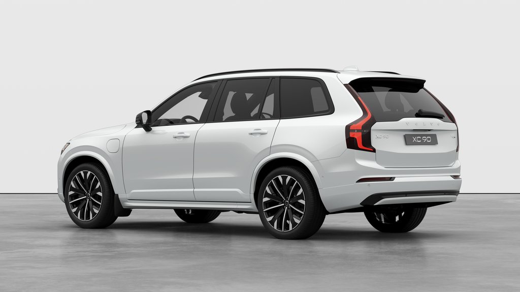 2026 Volvo XC90 Plug-in hybrid Plus 7-Seater (Dark Theme)-1