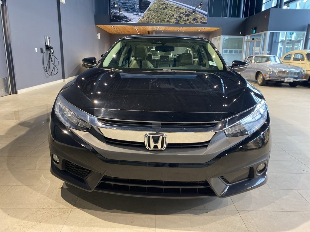 2018 Honda Civic Sedan Touring CVT-7