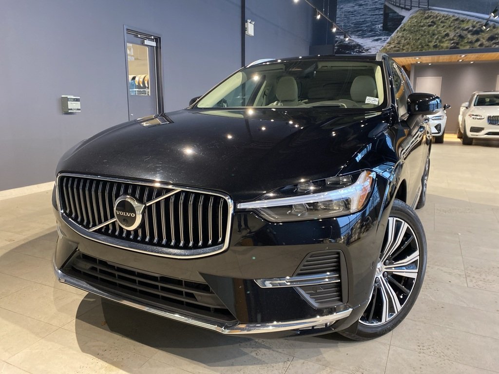 2023 Volvo XC60 B6 AWD Ultimate - Bright-0