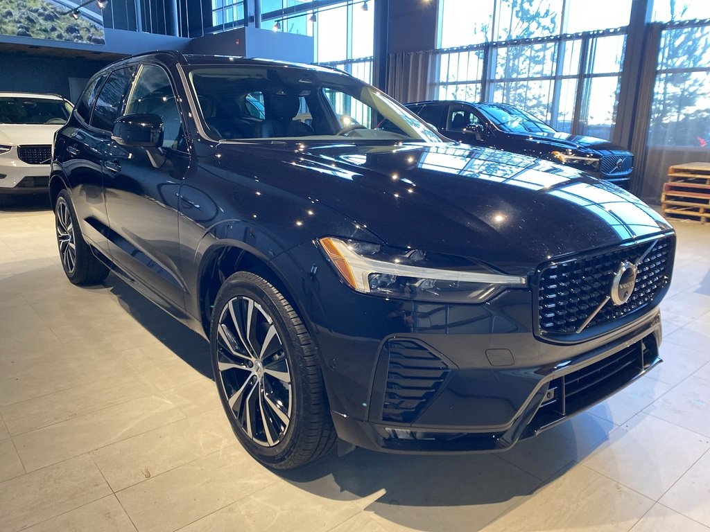 2025 Volvo XC60 B5 AWD Plus Dark Theme-6