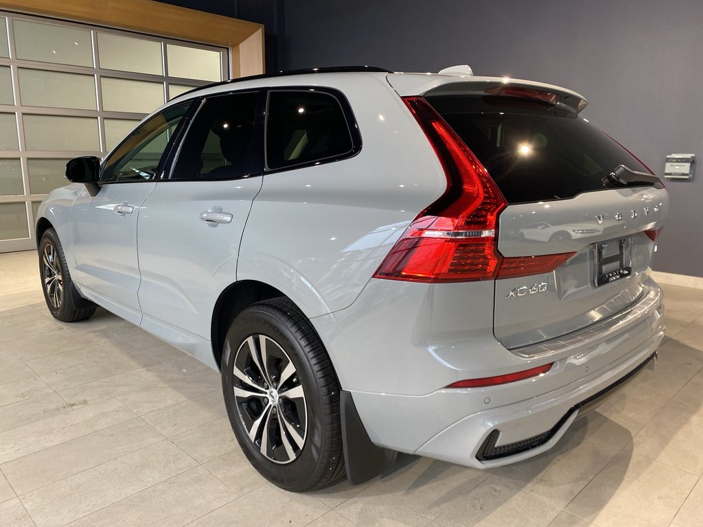 2025 Volvo XC60 Core Dark Theme-2
