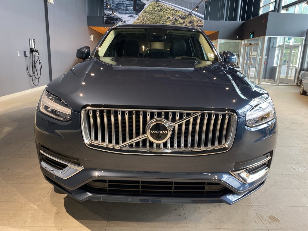 2025 Volvo XC90 Plug-In Hybrid Ultra Bright Theme-7