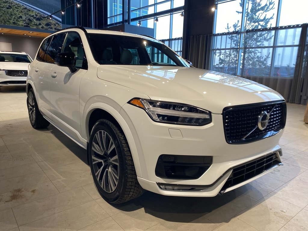 2022 Volvo XC90 T6 AWD R-Design 7 Seater-6