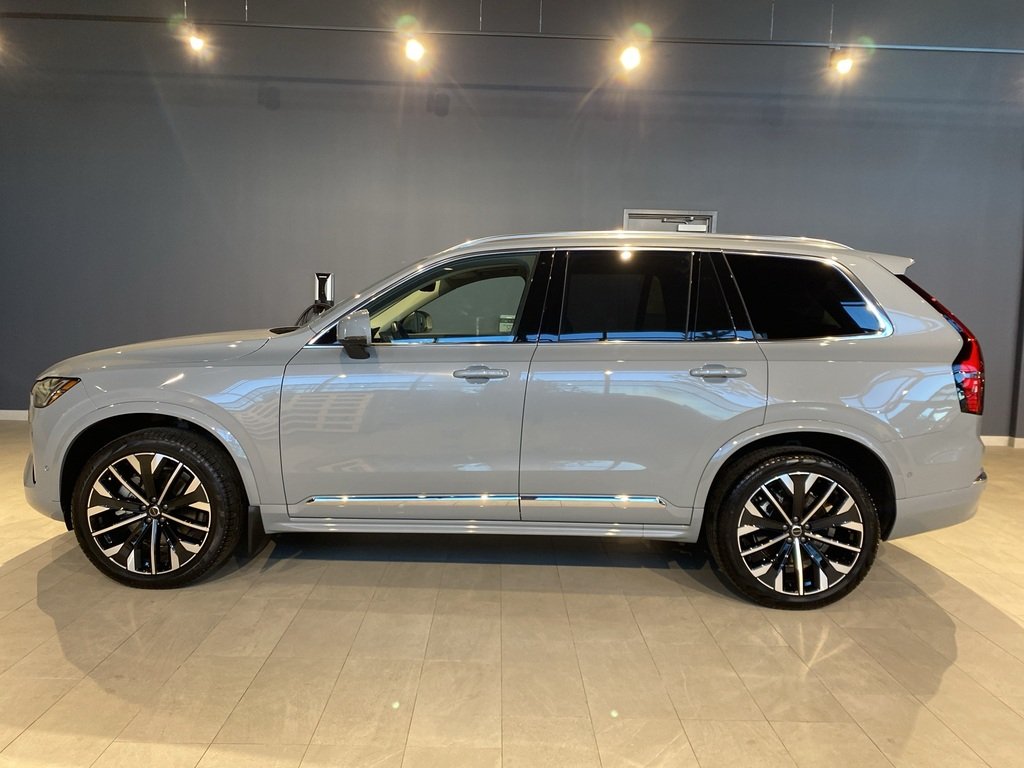 2025 Volvo XC90 2025.5 B6 AWD Ultra Bright Theme 7-Seater-1