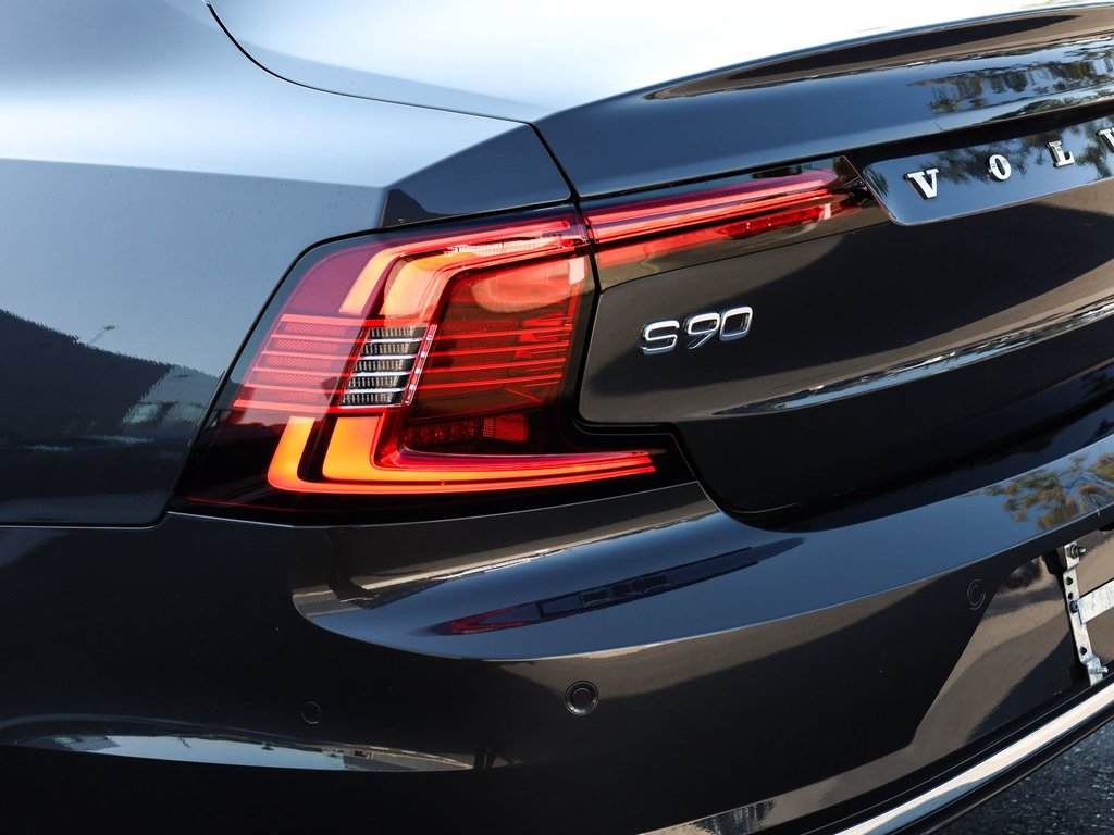 2022 Volvo S90 B6 Inscription in Ajax, Ontario at Volvo Cars Lakeridge - 7 - w1024h768px