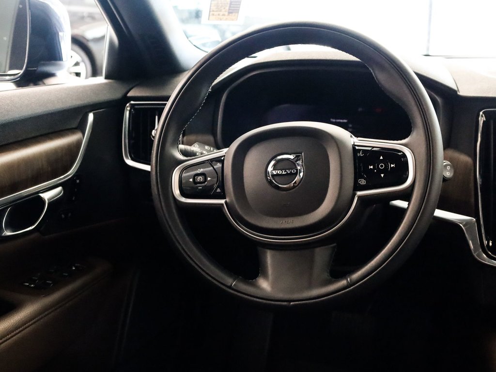 2022 Volvo V90 Cross Country B6 in Ajax, Ontario at Volvo Cars Lakeridge - 20 - w1024h768px