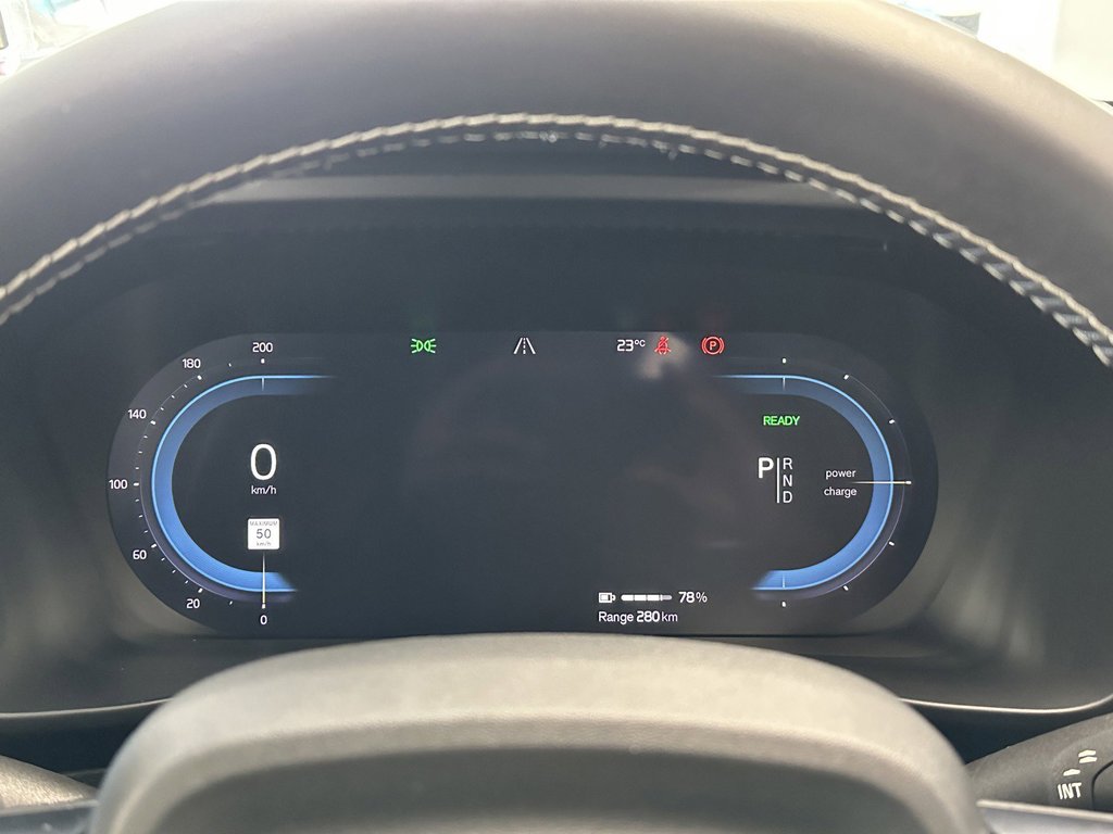 2021 Volvo XC40 Recharge Pure Electric P8 in Ajax, Ontario at Volvo Cars Lakeridge - 10 - w1024h768px