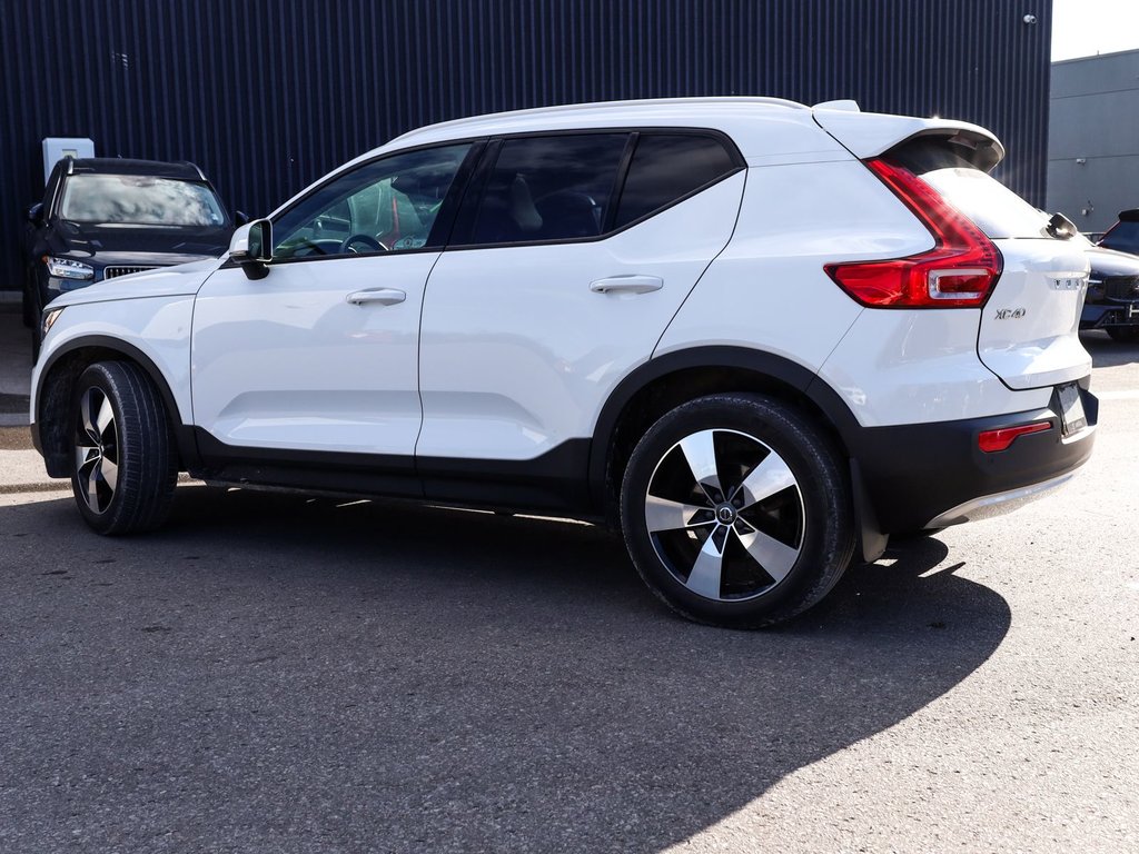 2021 Volvo XC40 Momentum in Ajax, Ontario at Volvo Cars Lakeridge - 16 - w1024h768px