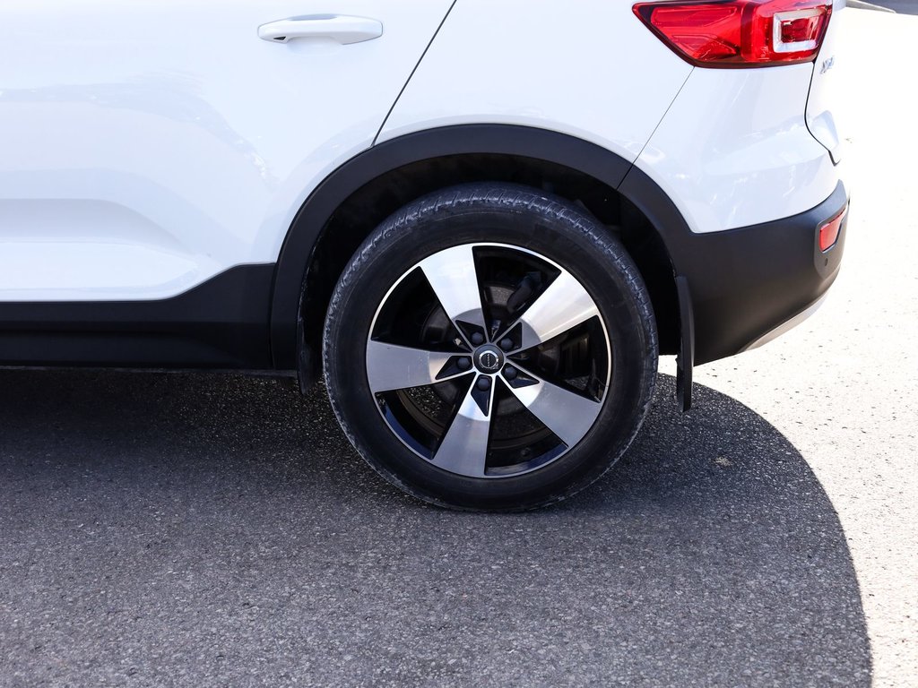 2021 Volvo XC40 Momentum in Ajax, Ontario at Volvo Cars Lakeridge - 15 - w1024h768px