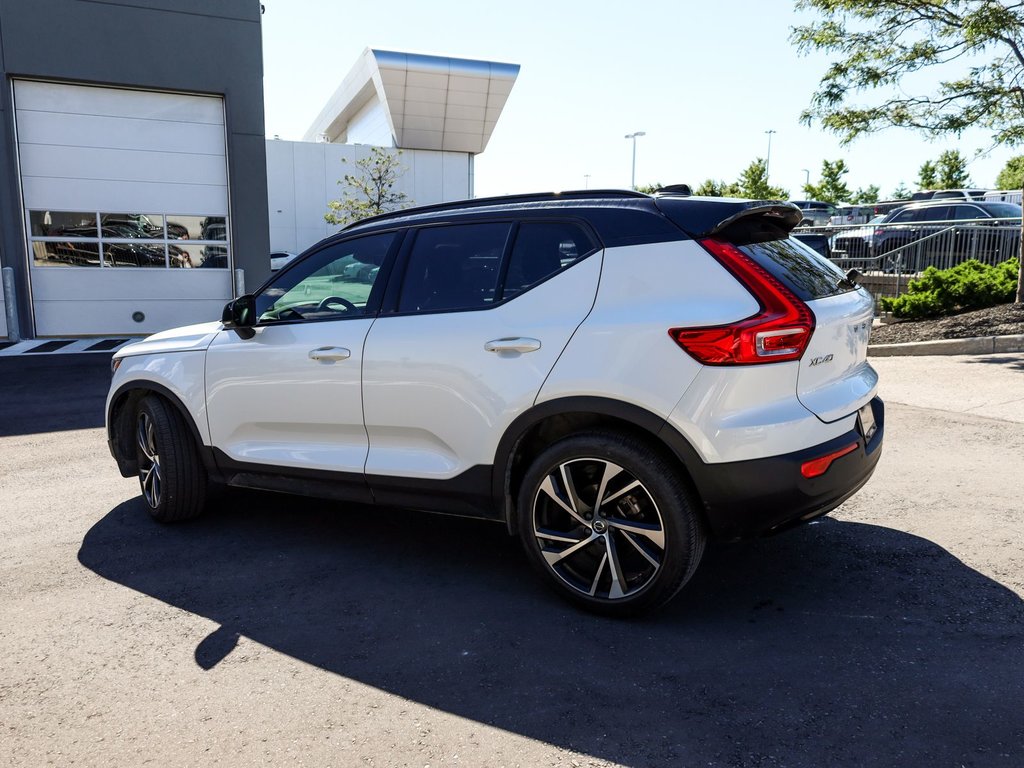 2022 Volvo XC40 R-Design in Ajax, Ontario at Volvo Cars Lakeridge - 17 - w1024h768px