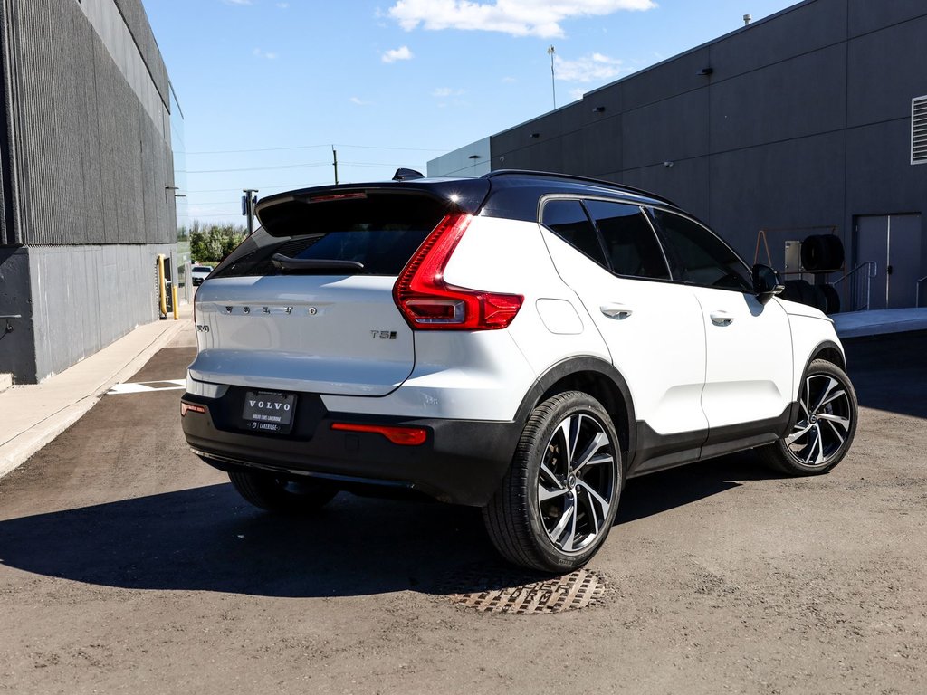 2022 Volvo XC40 R-Design in Ajax, Ontario at Volvo Cars Lakeridge - 18 - w1024h768px