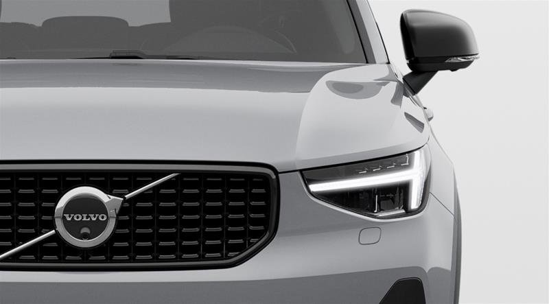 2025 Volvo XC40 B5 AWD Plus Dark Theme in Ajax, Ontario at Volvo Cars Lakeridge - 9 - w1024h768px