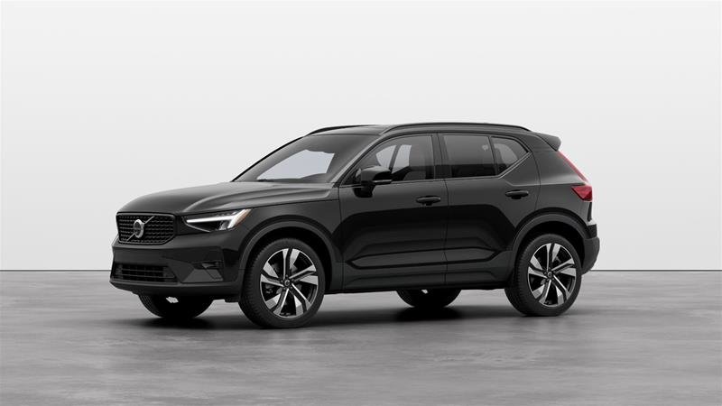 2025 Volvo XC40 B5 AWD Plus Dark Theme in Ajax, Ontario at Volvo Cars Lakeridge - 1 - w1024h768px