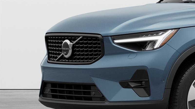 2025 Volvo XC40 B5 AWD Plus Dark Theme in Ajax, Ontario at Volvo Cars Lakeridge - 12 - w1024h768px