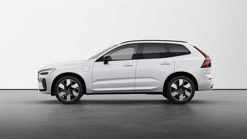 2025 Volvo XC60 Plug-in Hybrid T8 AWD Plus Dark Theme in Ajax, Ontario at Volvo Cars Lakeridge - 7 - w1024h768px