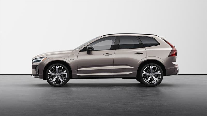 2025 Volvo XC60 Plug-in Hybrid T8 AWD Ultra Dark Theme in Ajax, Ontario at Volvo Cars Lakeridge - 7 - w1024h768px