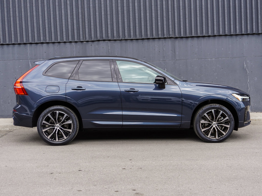 2023 Volvo XC60 B6 Plus in Ajax, Ontario at Volvo Cars Lakeridge - 4 - w1024h768px