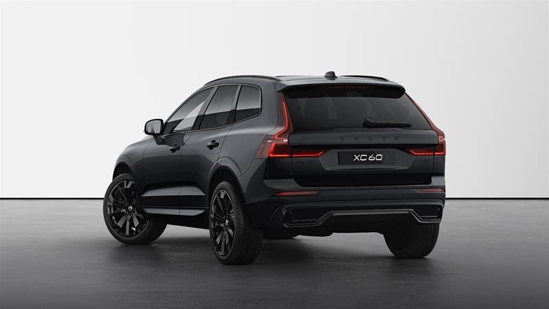 2025 Volvo XC60 B5 AWD Ultra Black Edition in Ajax, Ontario at Volvo Cars Lakeridge - 6 - w1024h768px