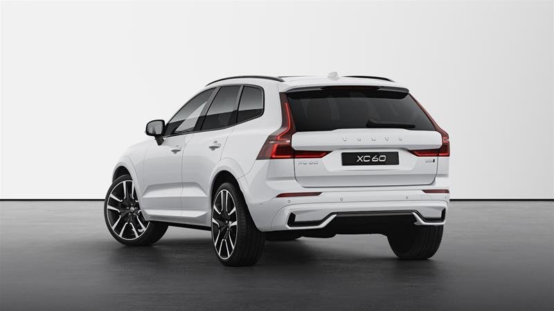 2025 Volvo XC60 B5 AWD Ultra Dark Theme in Ajax, Ontario at Volvo Cars Lakeridge - 9 - w1024h768px