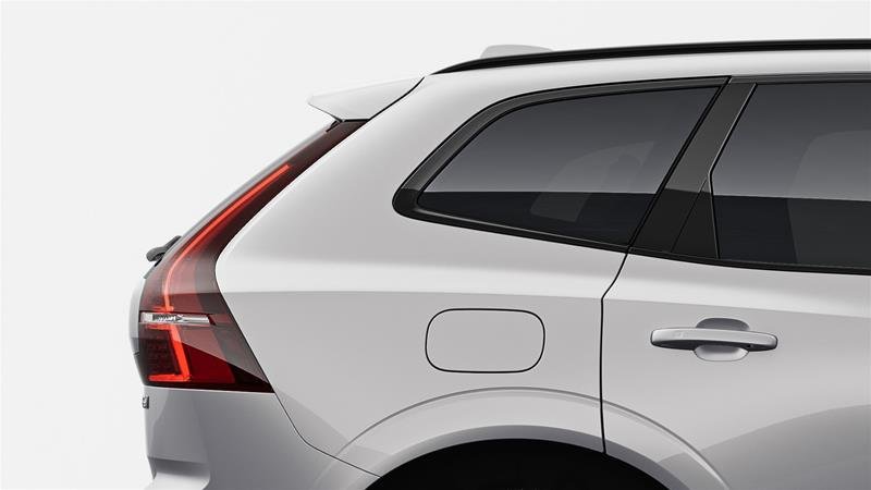 2025 Volvo XC60 B5 AWD Plus Dark Theme in Ajax, Ontario at Volvo Cars Lakeridge - 2 - w1024h768px