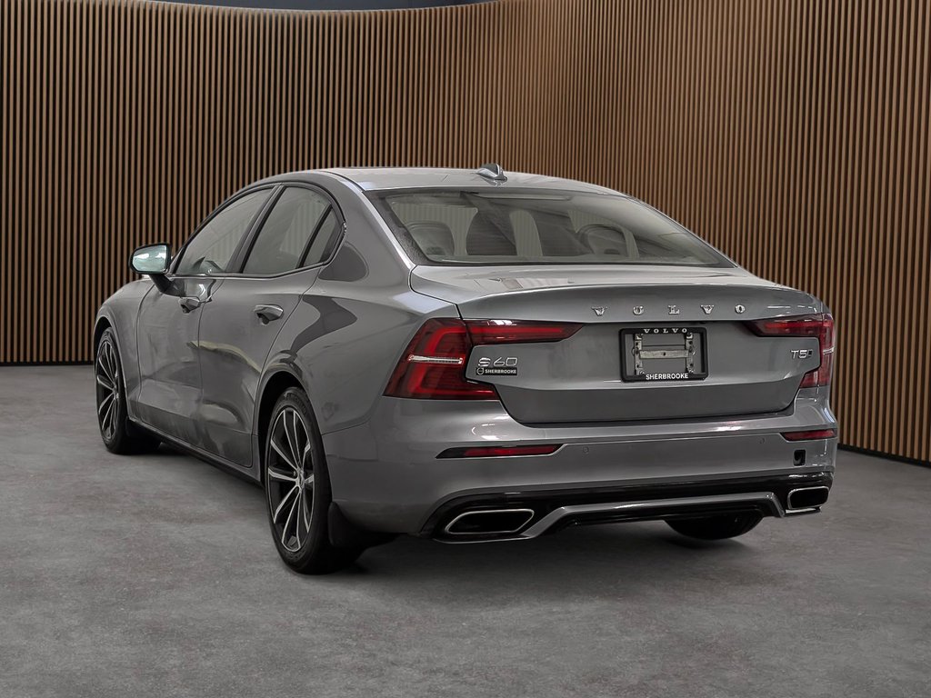 Volvo S60 T5 AWD Momentum 2021-3