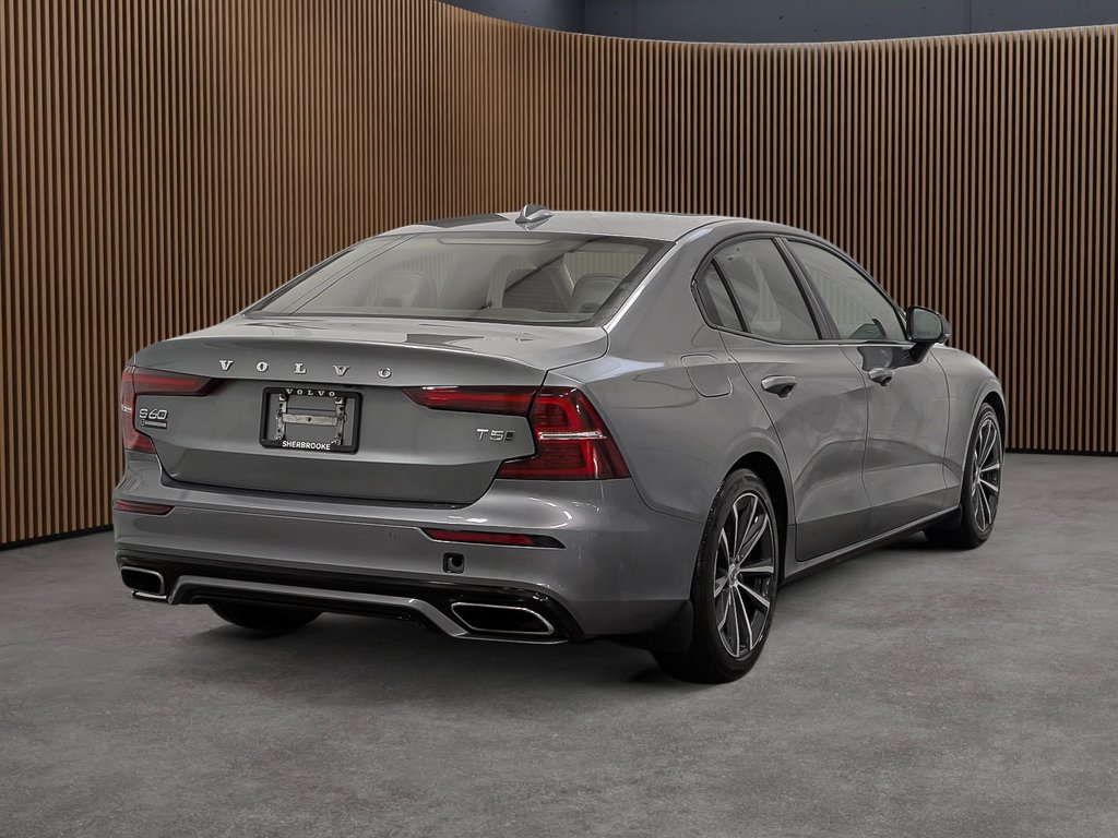 Volvo S60 T5 AWD Momentum 2021-5