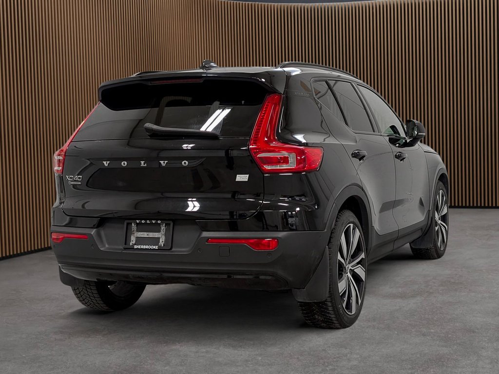 2022 Volvo XC40 Recharge Plus-5