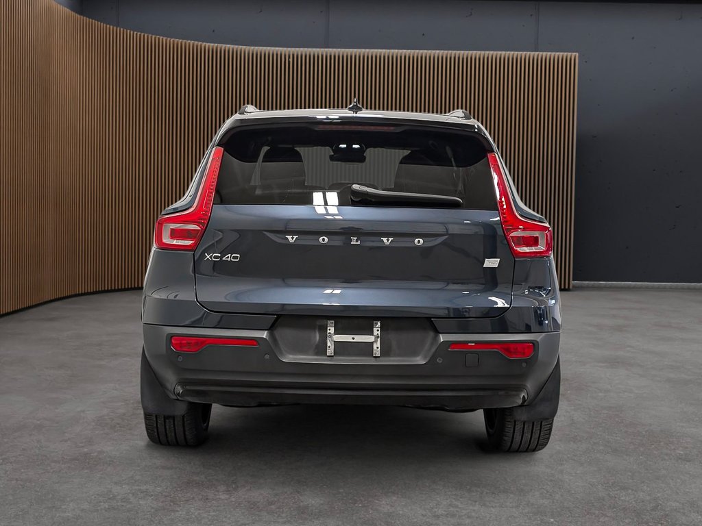 Volvo XC40 Recharge Ultimate 2022-3
