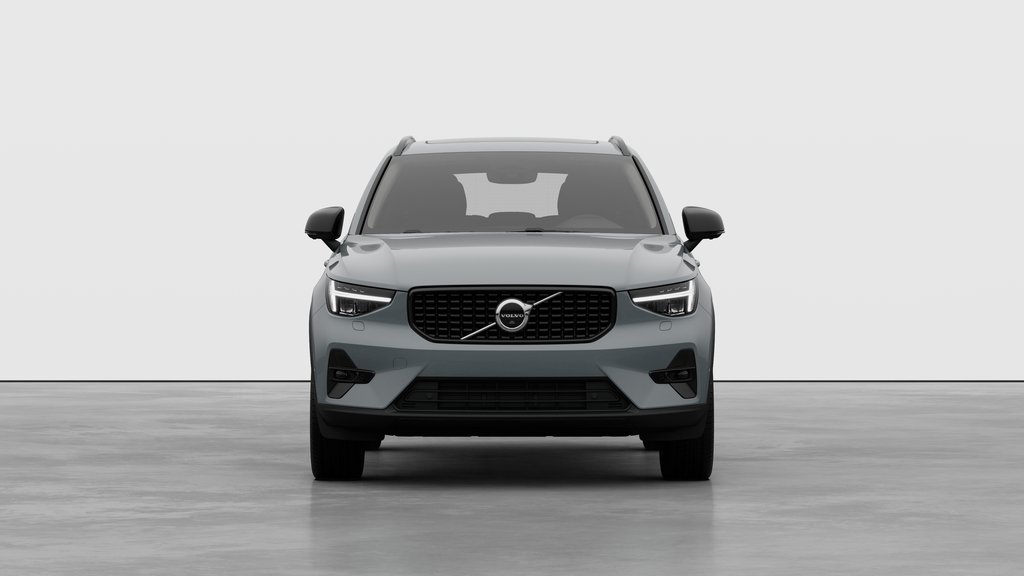 Volvo XC40 B5 AWD Plus Dark Theme 2026-4