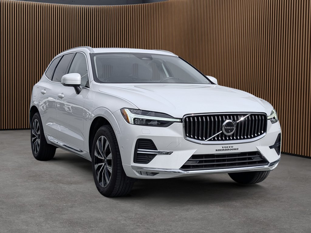 2023 Volvo XC60 B6 AWD Plus - Bright-3