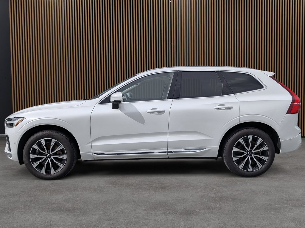 2023 Volvo XC60 B6 AWD Plus - Bright-1
