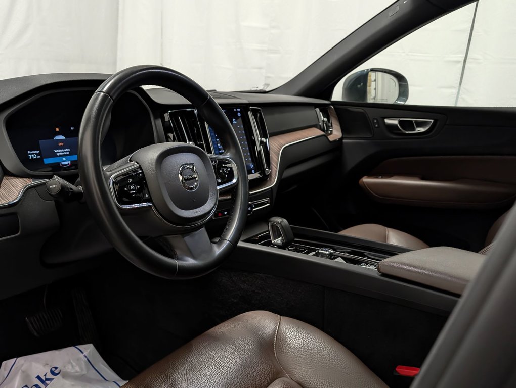 Volvo XC60 B6 AWD Plus - Bright 2023-7