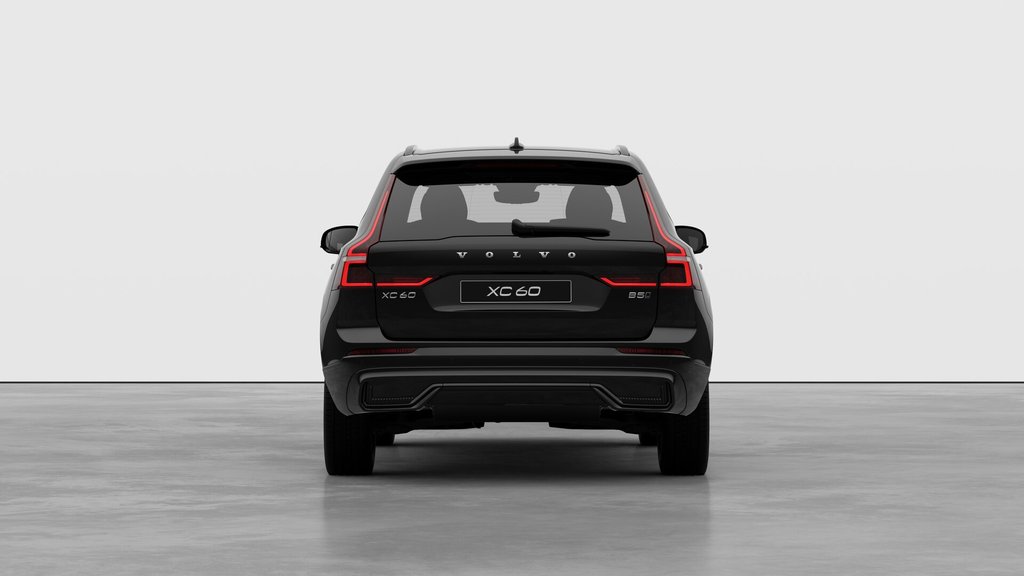 2026 Volvo XC60 B5 AWD Core Dark Theme-5
