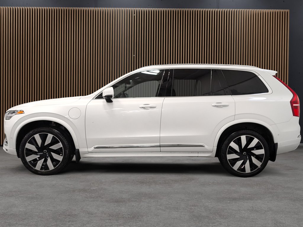 Volvo XC90 Plug-In Hybrid T8 AWD Ultra Bright Theme 7-Seater 2025-1