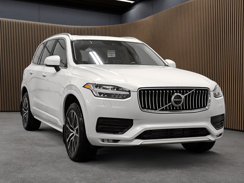 2020 Volvo XC90 T6 AWD Momentum (7-Seat)-2