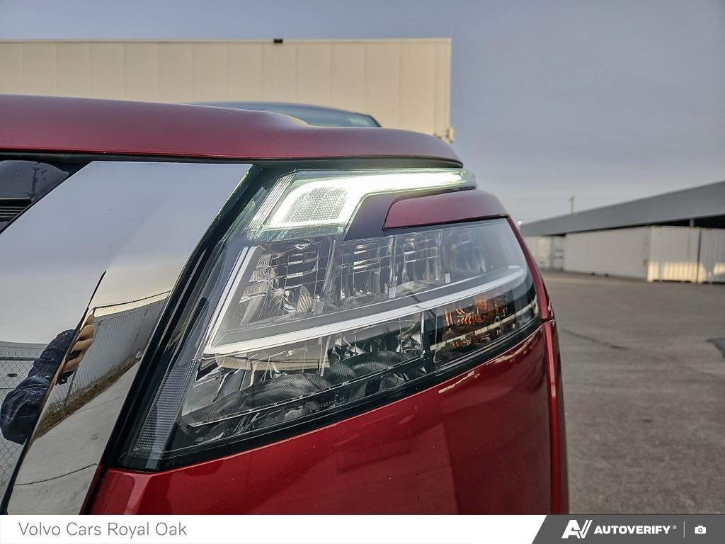 2023 Nissan Pathfinder Platinum-7