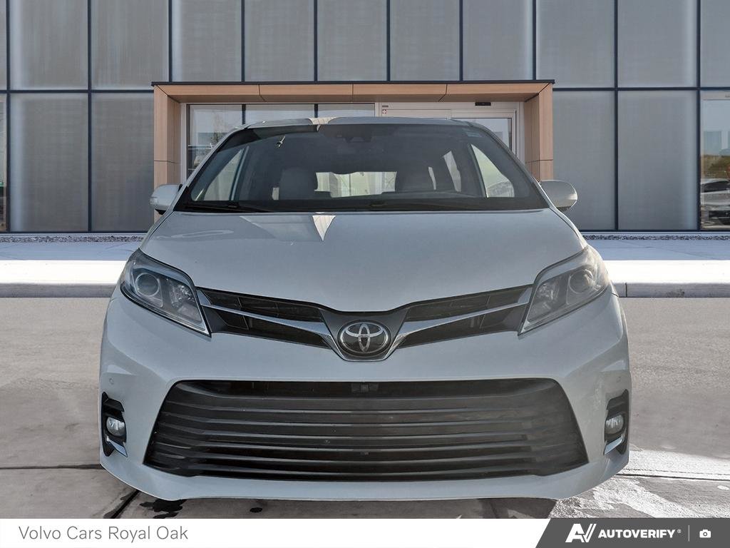 2020 Toyota Sienna XLE-1