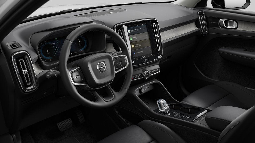 2025 Volvo XC40 Ultra Dark-7