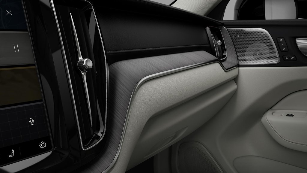 2025 Volvo XC60 Plug-in hybrid Ultra-6