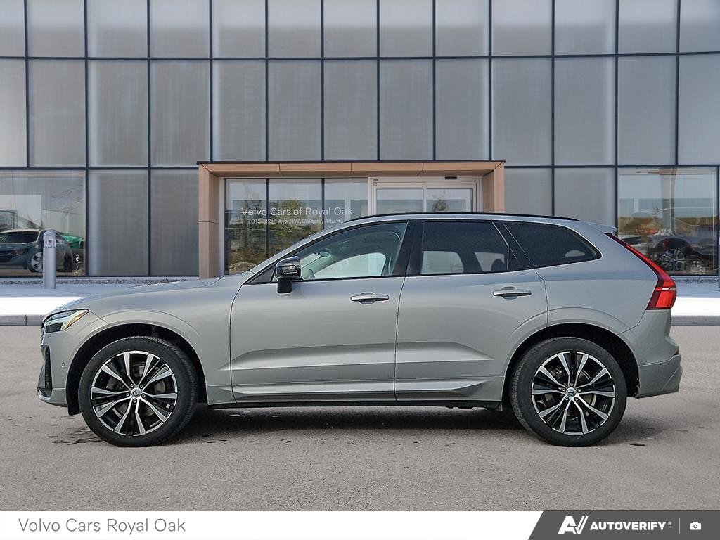 2023 Volvo XC60 Ultimate Dark Theme-2