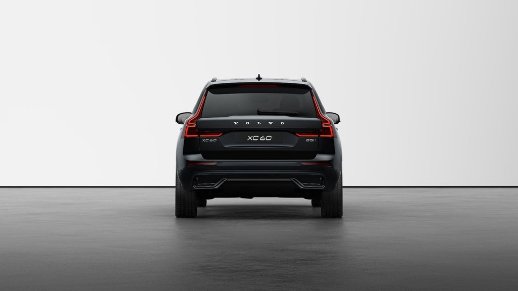 2025 Volvo XC60 Core-3