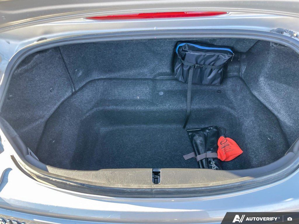 2022 Mazda MX-5 GT-7