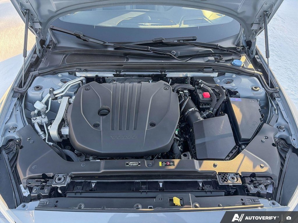 2022 Volvo S60 R-Design-7