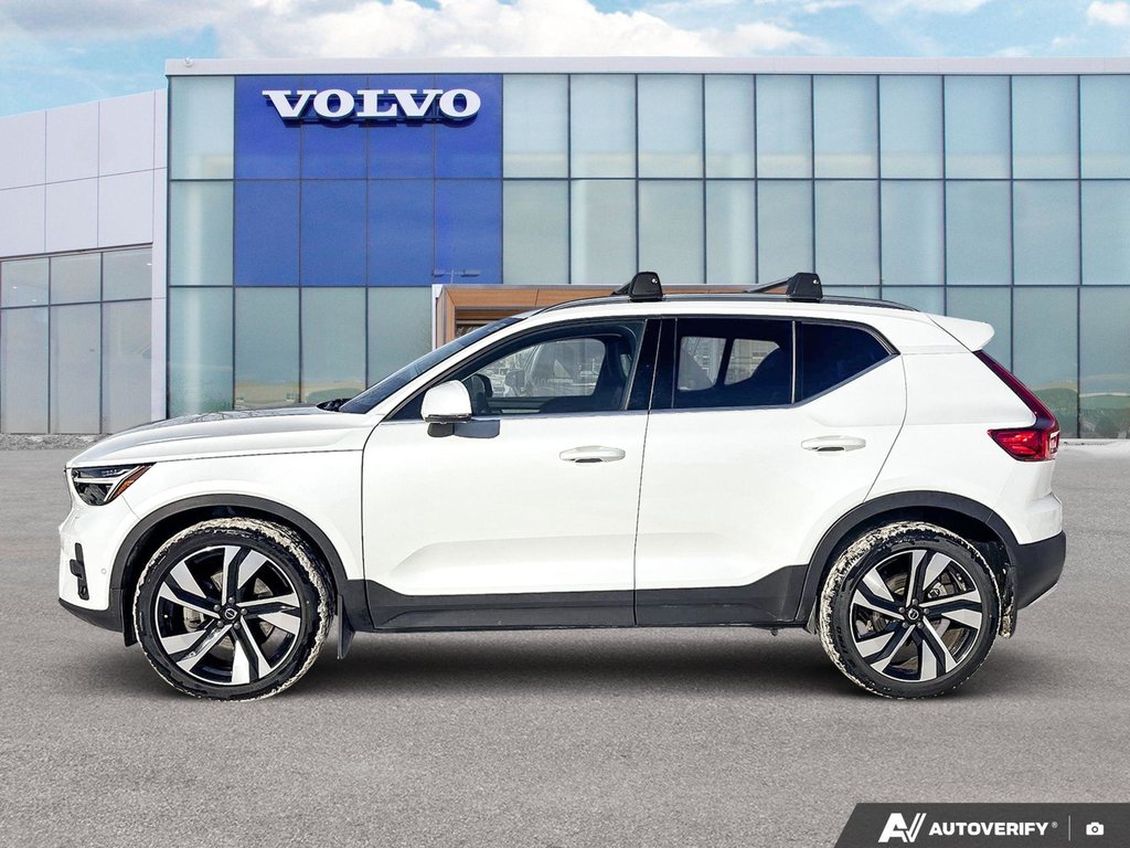 2023 Volvo XC40 Ultimate Bright Theme-1