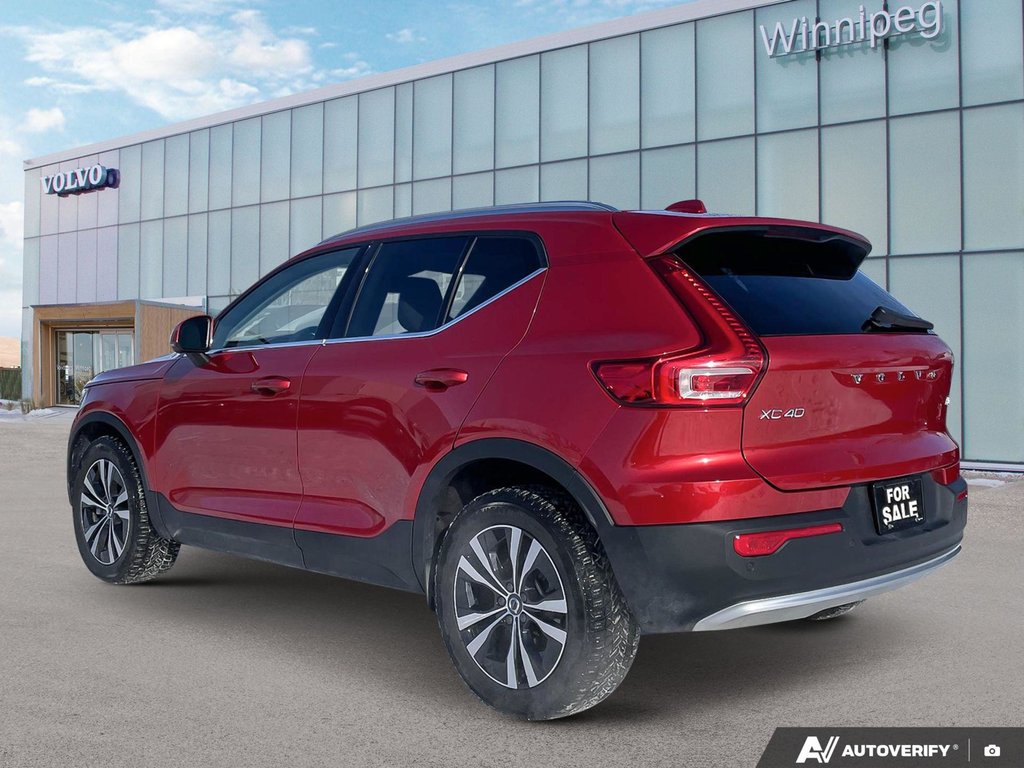 2023 Volvo XC40 Ultimate Bright Theme-2