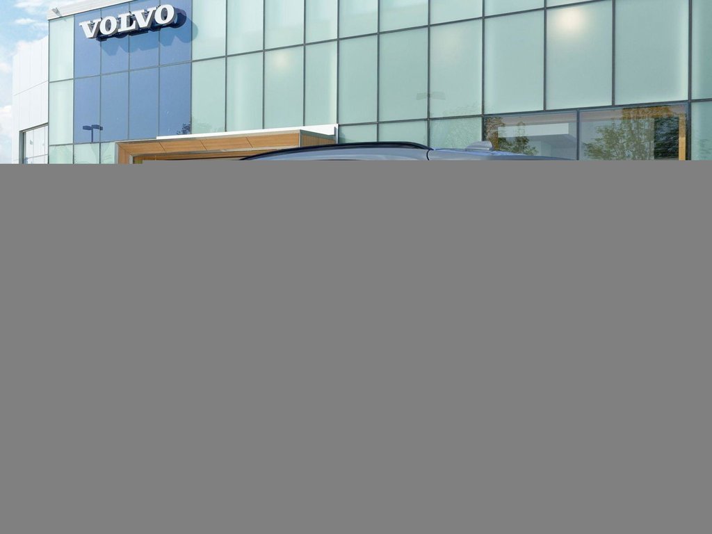 2026 Volvo XC40 Plus Dark Theme-3