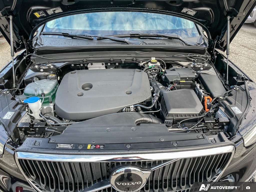 2026 Volvo XC40 Ultra Dark Theme-7